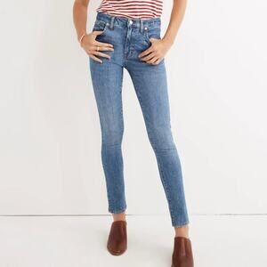 Madewell 9" Mid-Rise Skinny Jeans in Comfort Stretch: Eco Edition 25